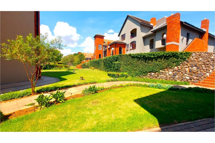 3 Bedroom Property for Sale in Meerhof North West